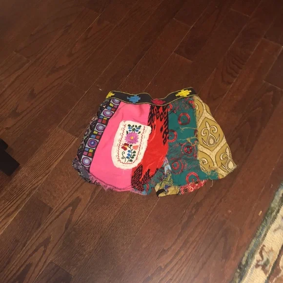 Handmade shorts - Picture 2 of 2